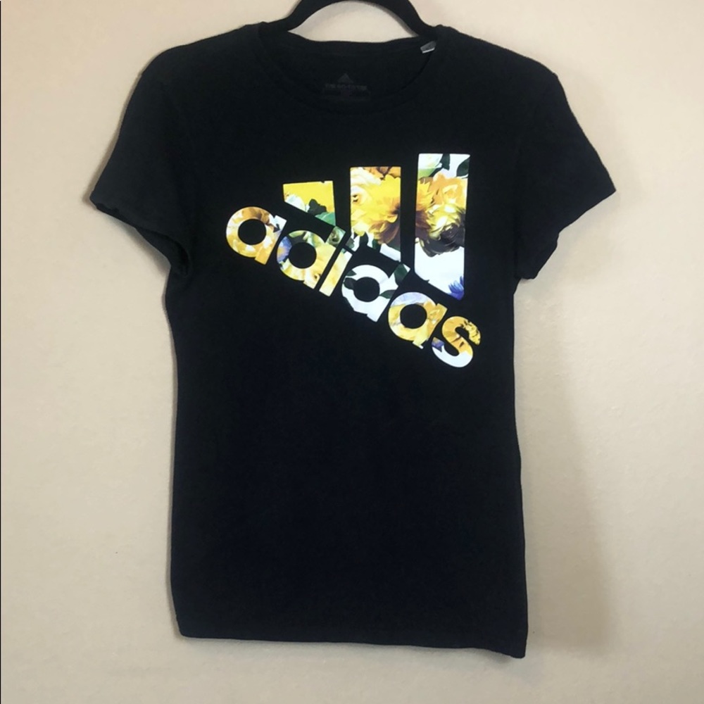 Adidas Black Tee / Size Small